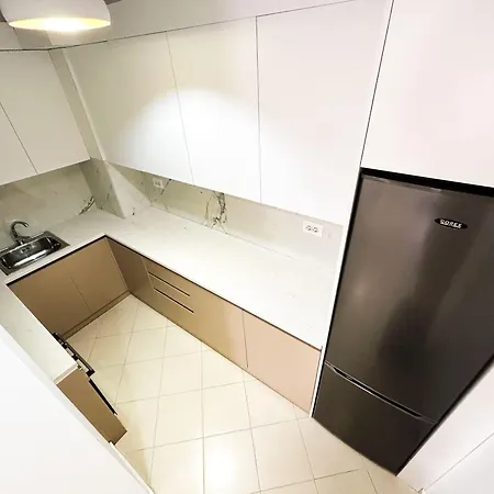Wanted 673 Apartment