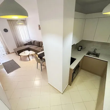 Wanted 673 Apartament *